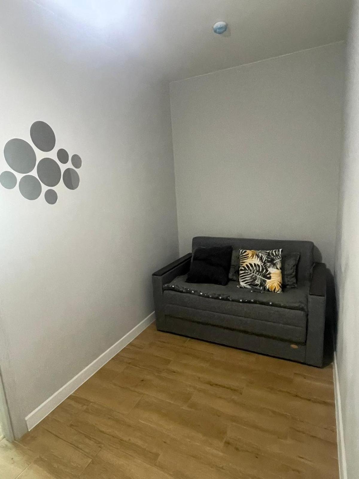Apartament Dragut In Centrul Orasului! Kişinev Dış mekan fotoğraf